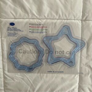Creative Memories Custom Cutting System Sizing Template, Star & Wavy  Circle